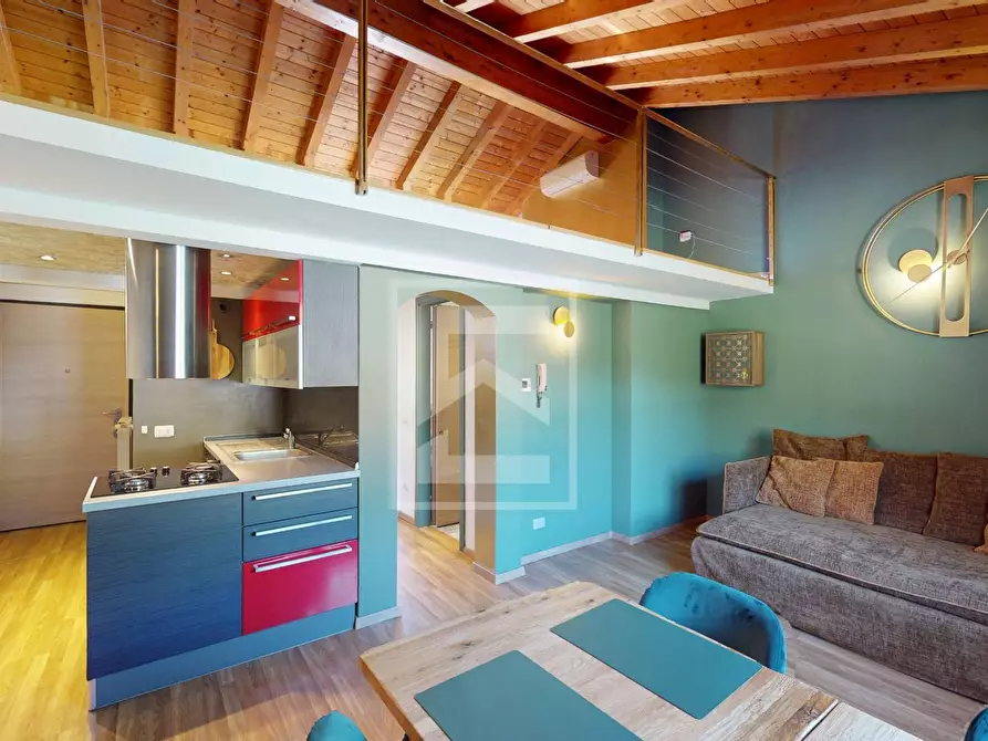 Immagine 1 di Appartamento in vendita  in via del pozzo 131 a Salò