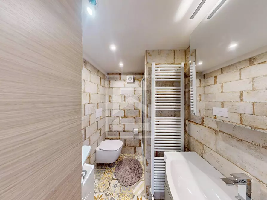 Immagine 7 di Appartamento in vendita  in via del pozzo 131 a Salò