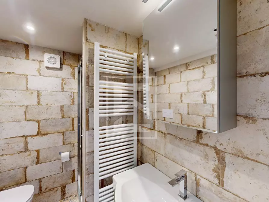 Immagine 8 di Appartamento in vendita  in via del pozzo 131 a Salò