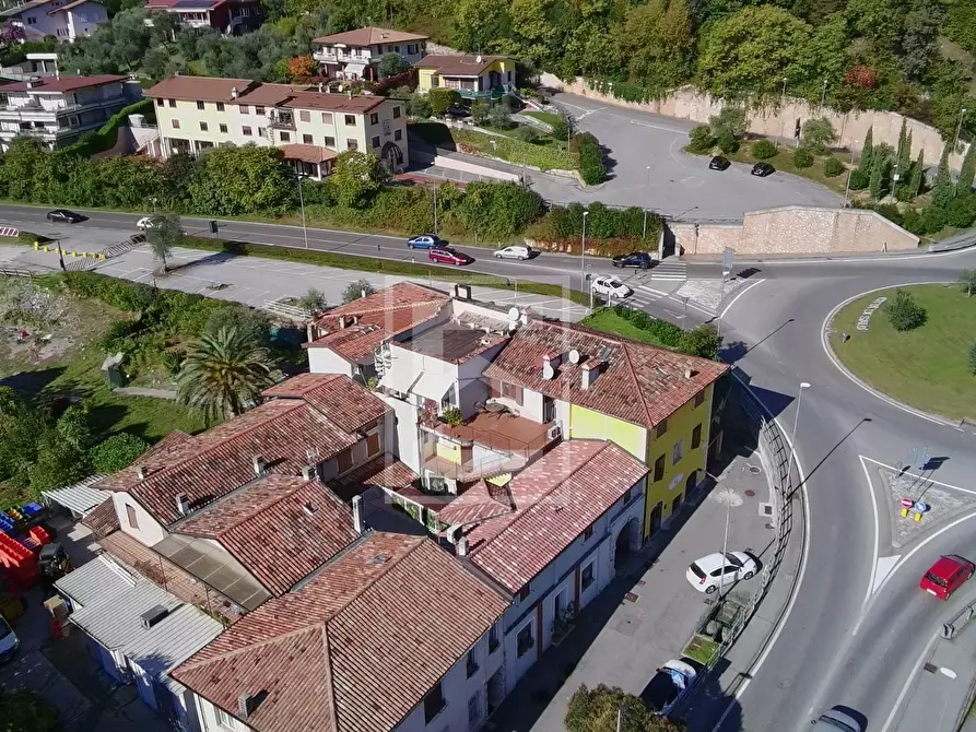 Immagine 22 di Appartamento in vendita  in via del pozzo 131 a Salò