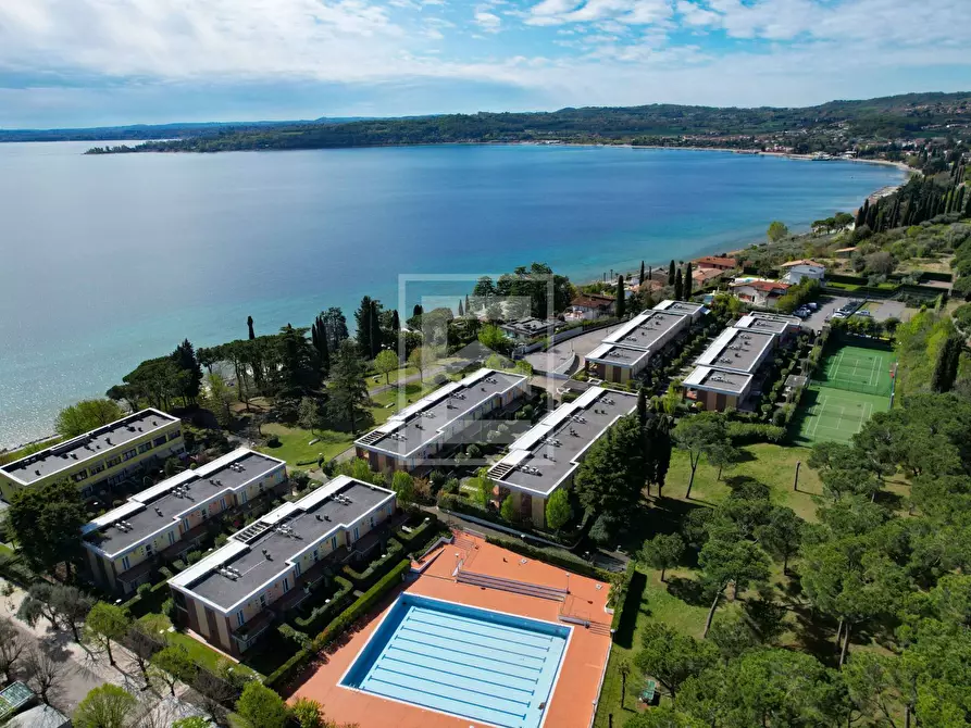 Immagine 14 di Appartamento in affitto  in Via Mazzini 1 a Padenghe Sul Garda