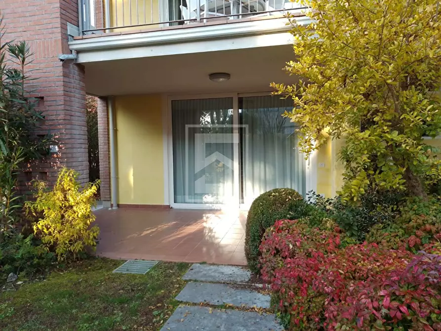 Immagine 17 di Appartamento in affitto  in Via Mazzini 1 a Padenghe Sul Garda