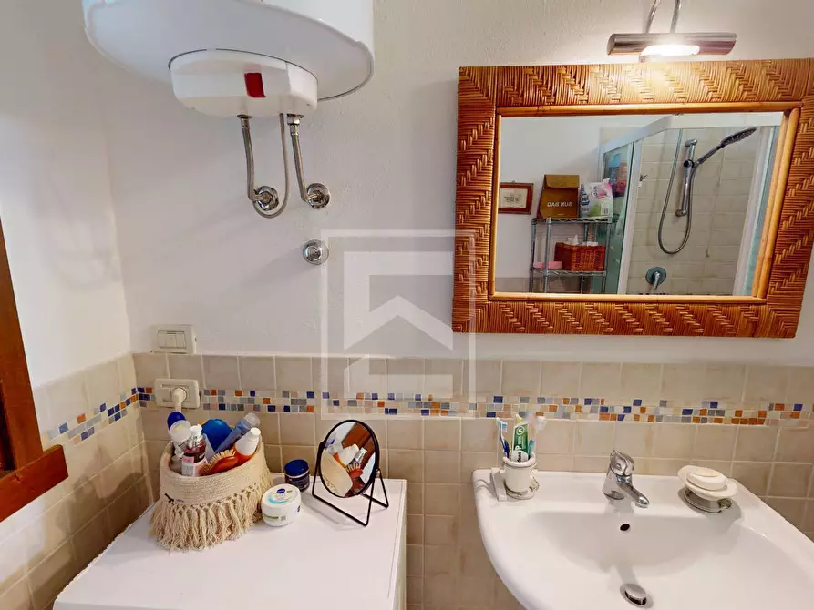 Immagine 18 di Appartamento in vendita  in Località Sermana 1 a Peschiera Del Garda