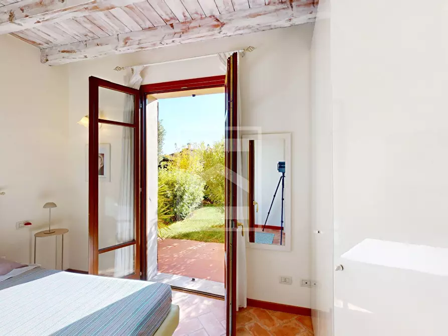 Immagine 25 di Appartamento in vendita  in Località Sermana 1 a Peschiera Del Garda