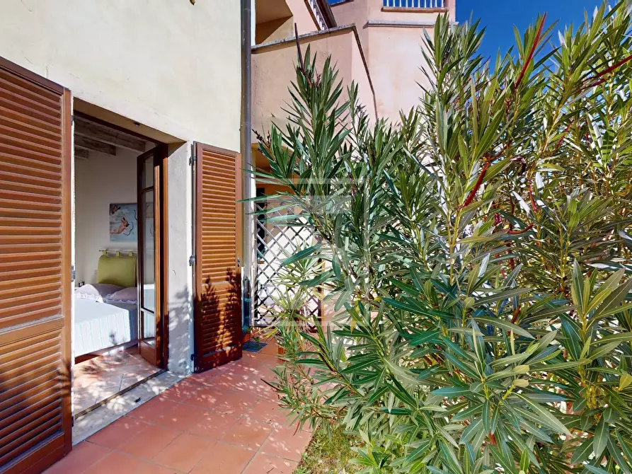 Immagine 27 di Appartamento in vendita  in Località Sermana 1 a Peschiera Del Garda