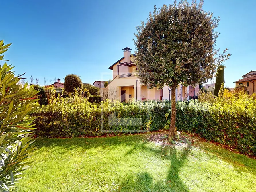 Immagine 28 di Appartamento in vendita  in Località Sermana 1 a Peschiera Del Garda