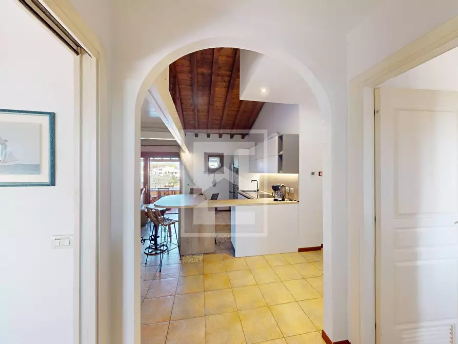 Immagine 10 di Appartamento in vendita  in Località Sermana 1 a Peschiera Del Garda