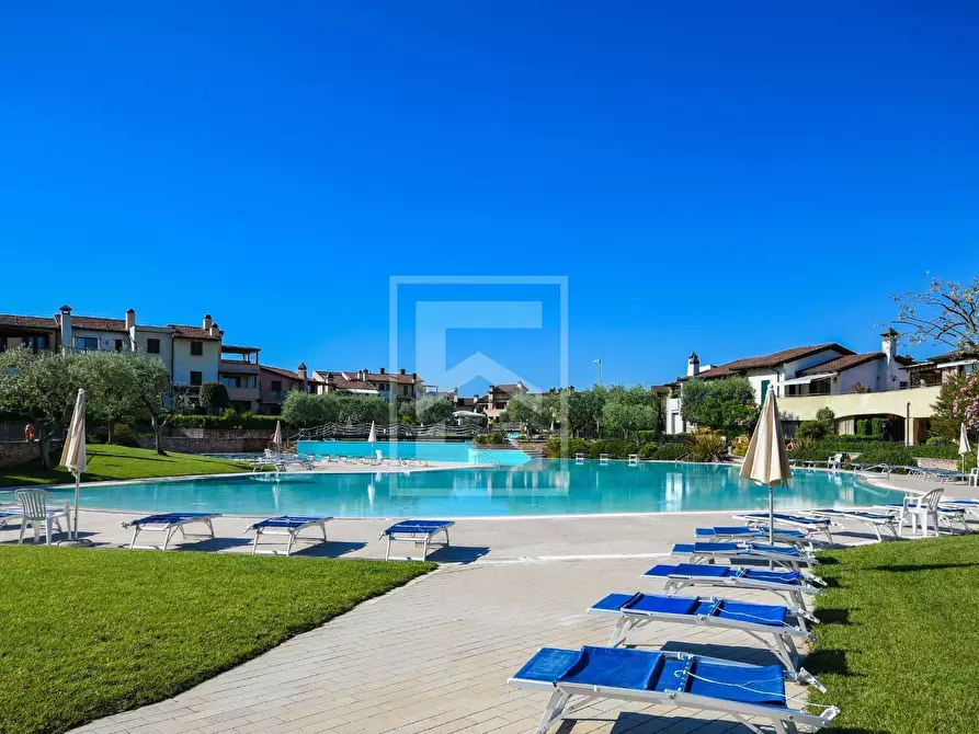 Immagine 28 di Appartamento in vendita  in Località Sermana 1 a Peschiera Del Garda