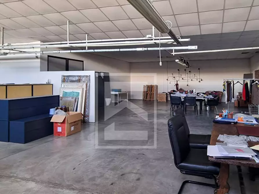 Immagine 6 di Capannone industriale in vendita  in strada mantova 60 a Marmirolo