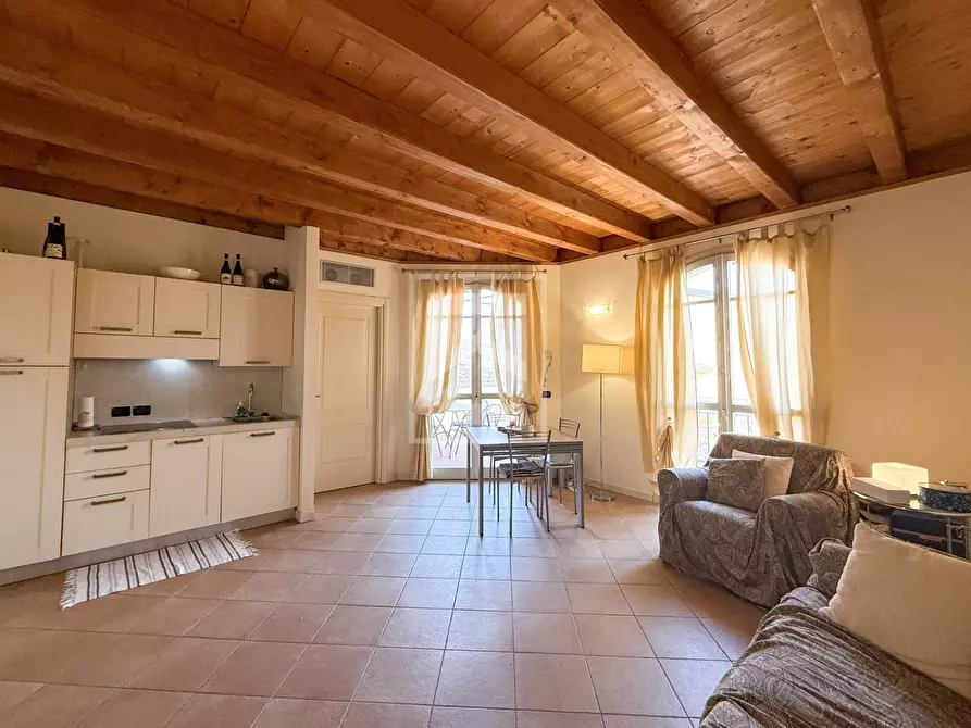 Immagine 2 di Appartamento in vendita  in Via Del Torchio a Calvagese Della Riviera