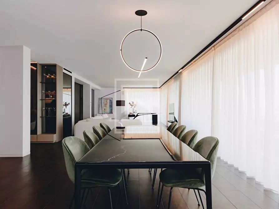 Immagine 8 di Villa in vendita  in Via San Rocco a Padenghe Sul Garda