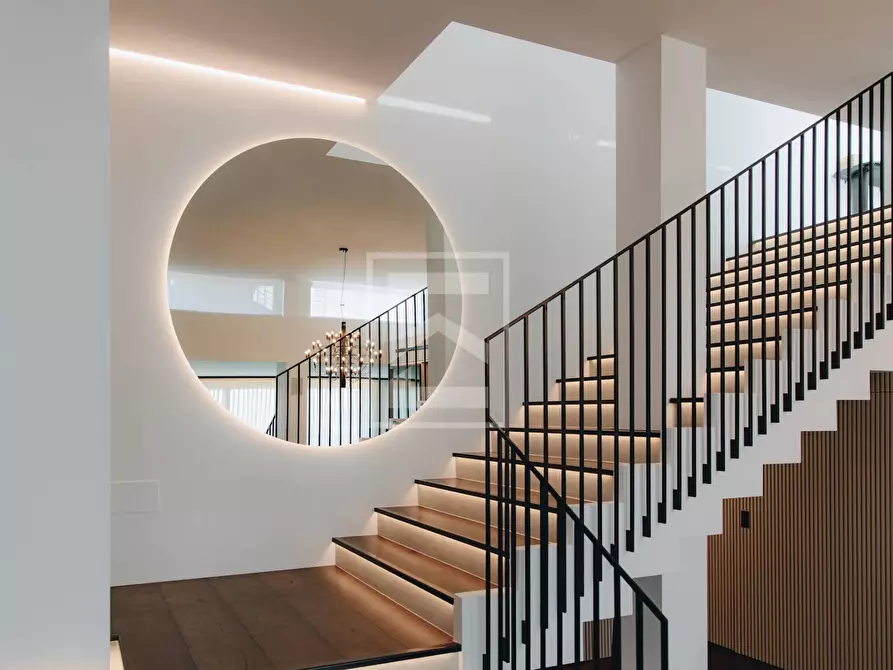 Immagine 10 di Villa in vendita  in Via San Rocco a Padenghe Sul Garda