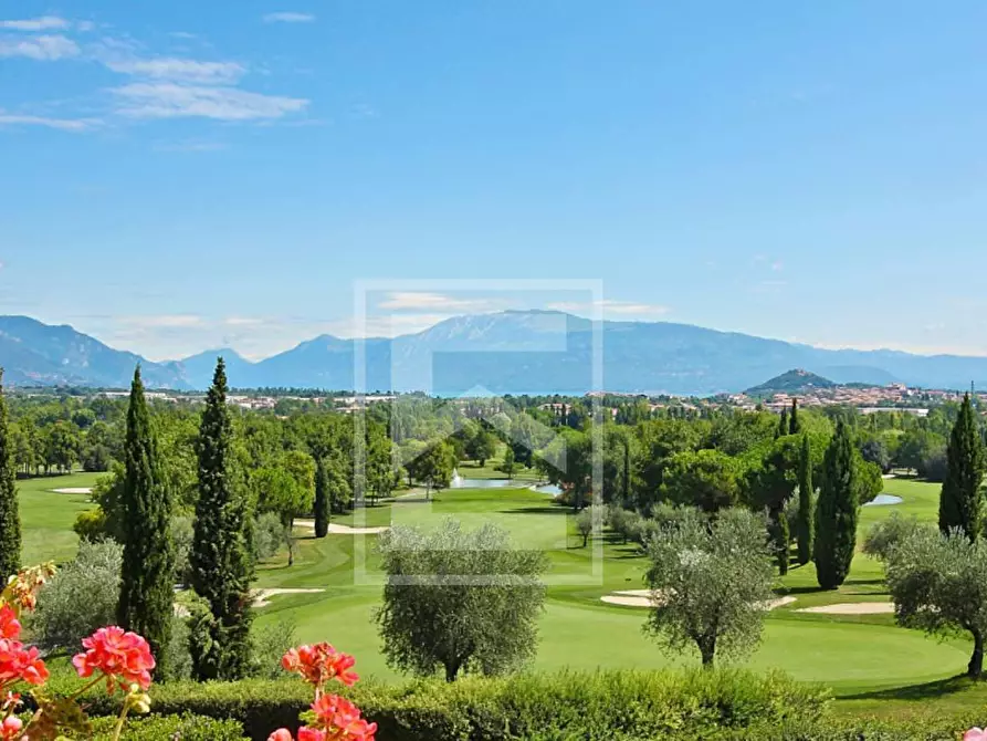 Immagine 8 di Appartamento in vendita  in via castellana a Calvagese Della Riviera