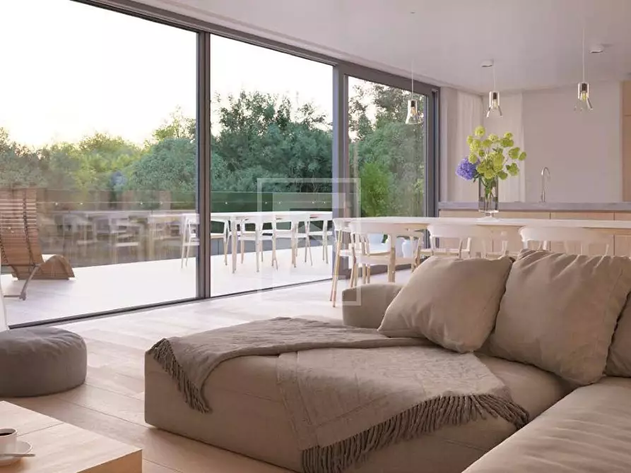 Immagine 5 di Appartamento in vendita  in Via Volturno a Brescia