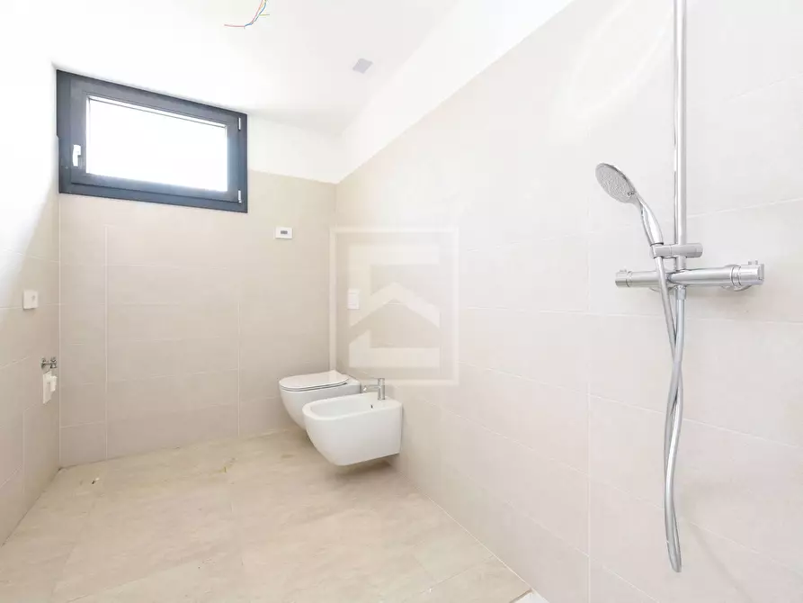 Immagine 11 di Casa semindipendente in vendita  in VIA FORTE FENILAZZO 4 a Castelnuovo Del Garda