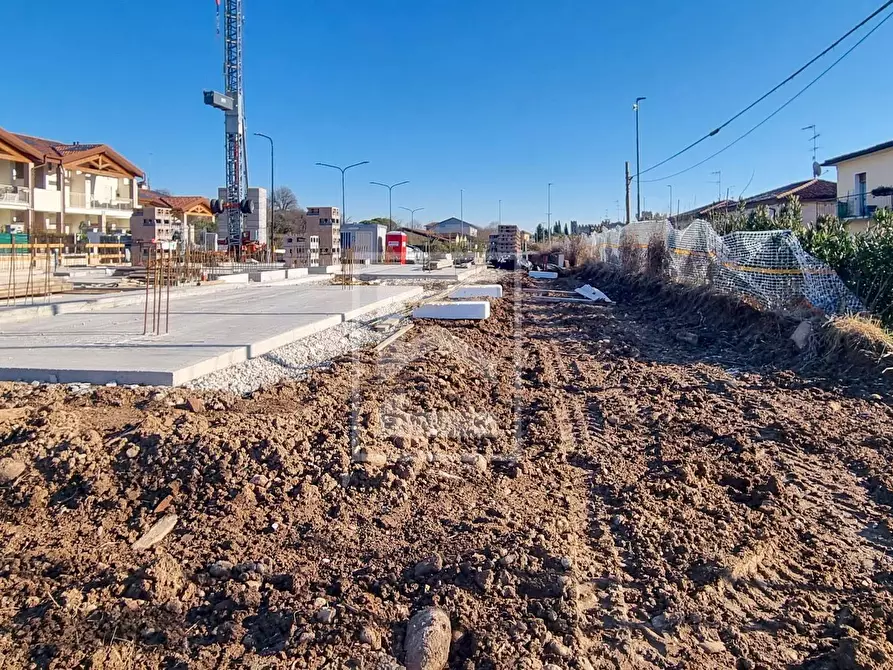 Immagine 9 di Casa semindipendente in vendita  in Strada Pozzolengo a Ponti Sul Mincio
