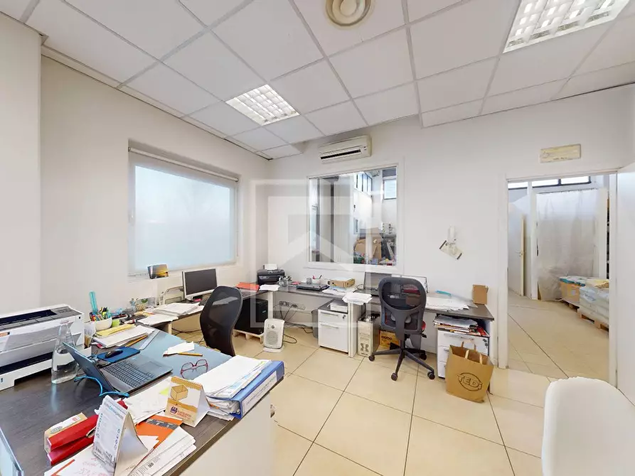 Immagine 18 di Attività commerciale in vendita  in VIA NAZIONALE 64B a Puegnago Sul Garda