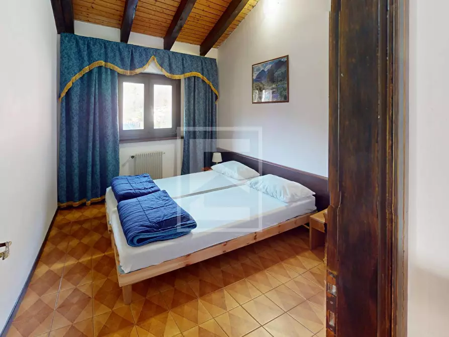Immagine 18 di Residence in vendita  in via vantone 119 a Idro