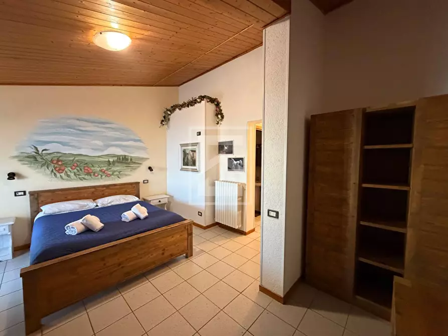 Immagine 16 di Agriturismo in vendita  in Via Castello 10 a Toscolano-Maderno