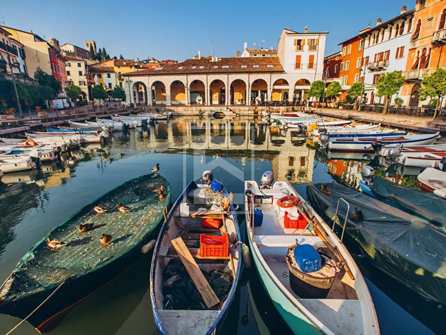 Immagine 15 di Terreno residenziale in vendita  in via dei colli a Desenzano Del Garda