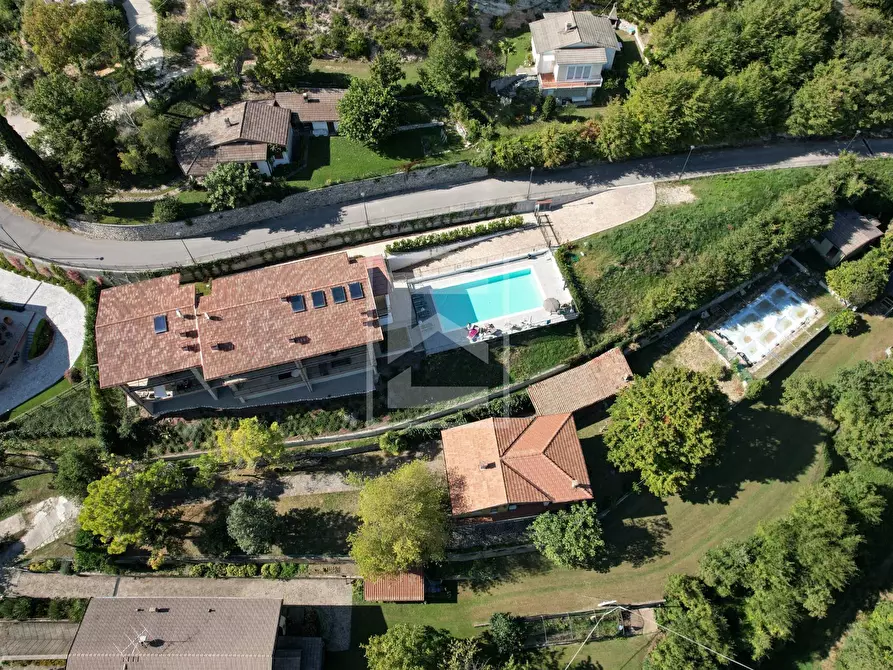 Immagine 37 di Villa in vendita  in Via Pegol 8 a Calvagese Della Riviera