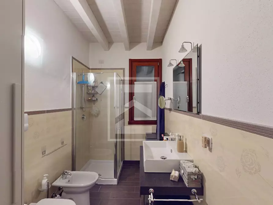 Immagine 19 di Appartamento in vendita  in Bassana 4 a Peschiera Del Garda