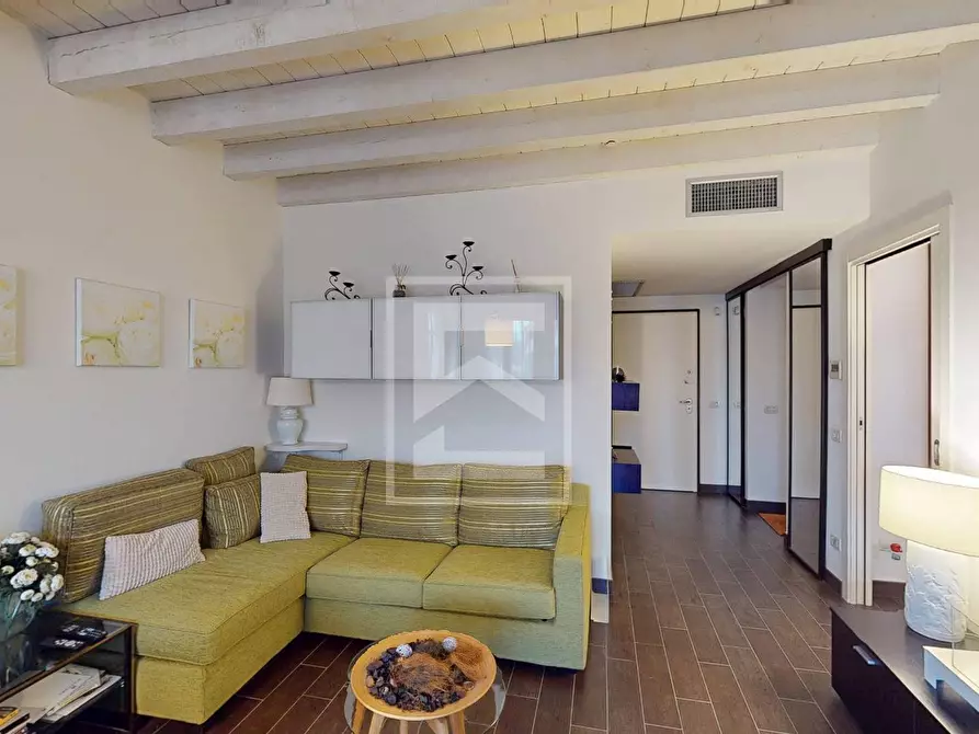 Immagine 12 di Appartamento in vendita  in Bassana 4 a Peschiera Del Garda