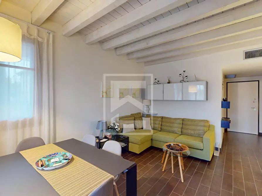Immagine 10 di Appartamento in vendita  in Bassana 4 a Peschiera Del Garda