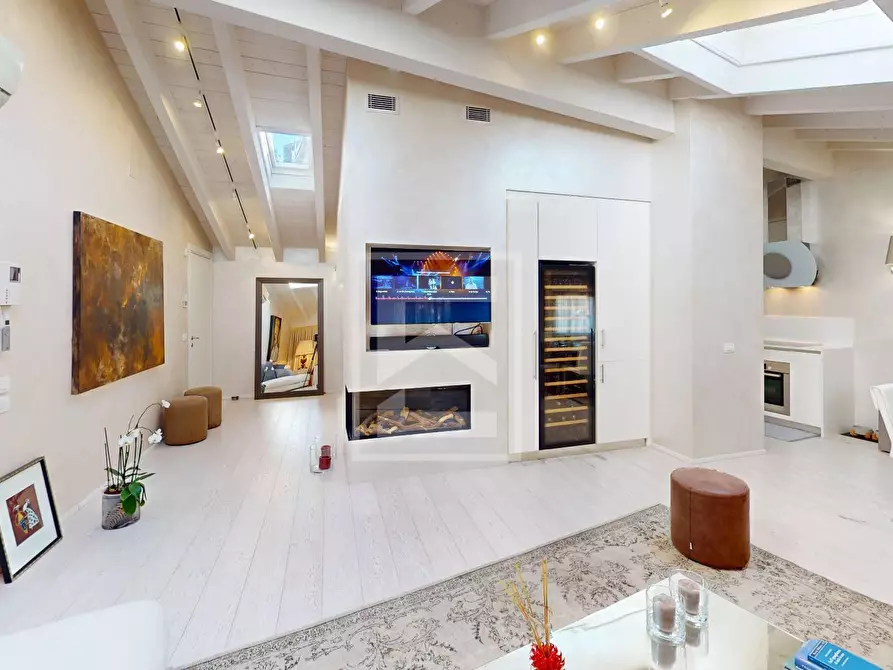 Immagine 3 di Attico in vendita  in via Pietro da Salò 60b a Salò