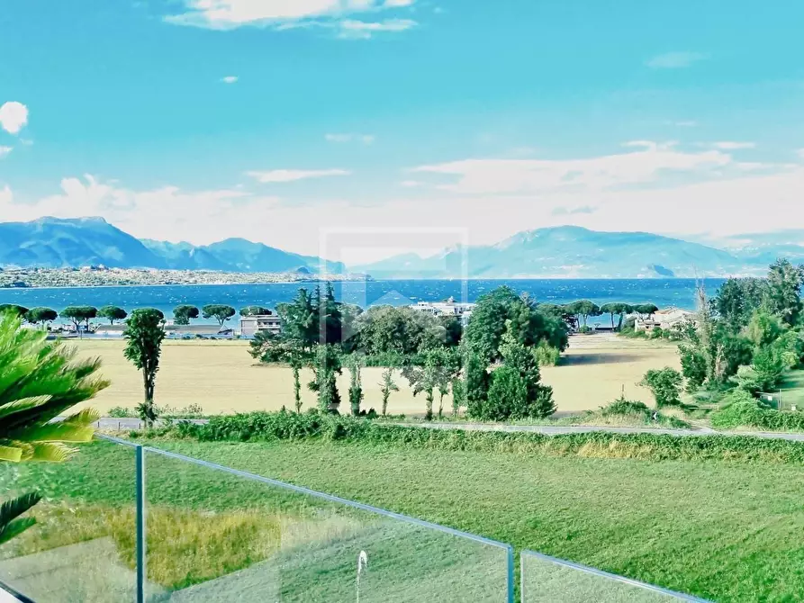 Immagine 27 di Albergo/B&B/Residence in vendita  in via Vo' a Desenzano Del Garda