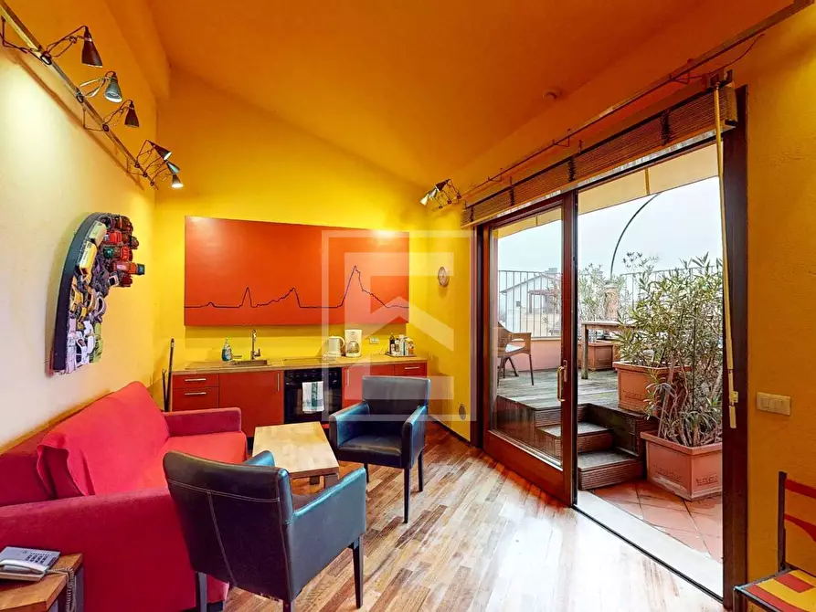 Immagine 6 di Appartamento in vendita  in Località Sermana 1 a Peschiera Del Garda