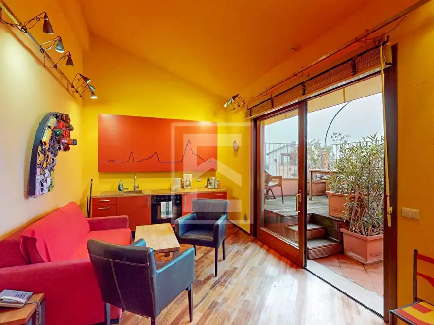 Immagine 19 di Appartamento in vendita  in Località Sermana 1 a Peschiera Del Garda