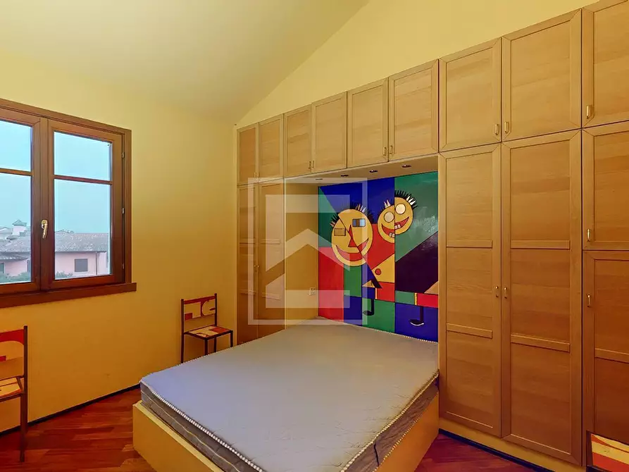 Immagine 13 di Appartamento in vendita  in Località Sermana 1 a Peschiera Del Garda