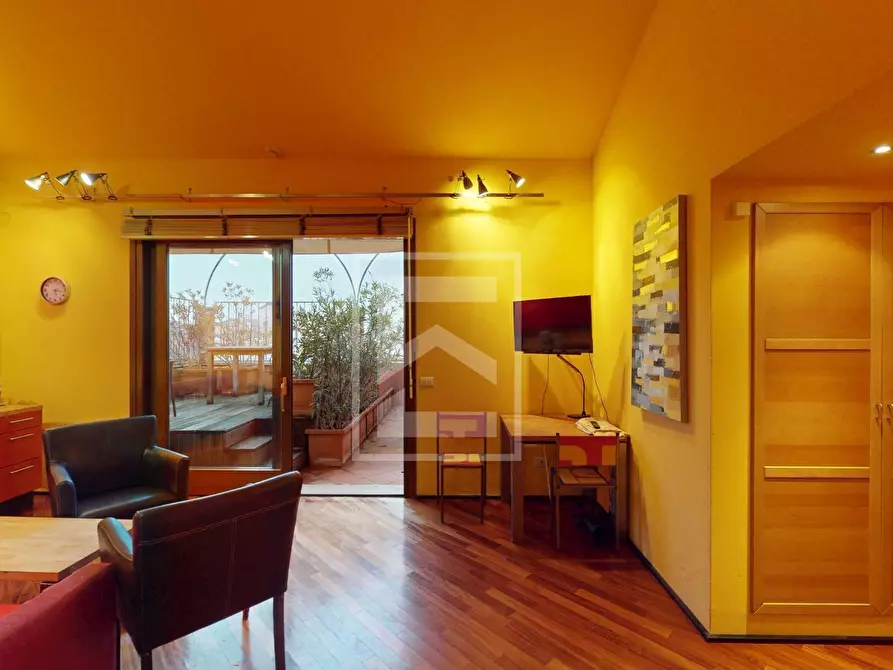 Immagine 1 di Appartamento in vendita  in Località Sermana 1 a Peschiera Del Garda