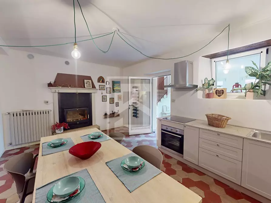 Immagine 4 di Casa indipendente in vendita  in Via Benamati 132 a Toscolano-Maderno