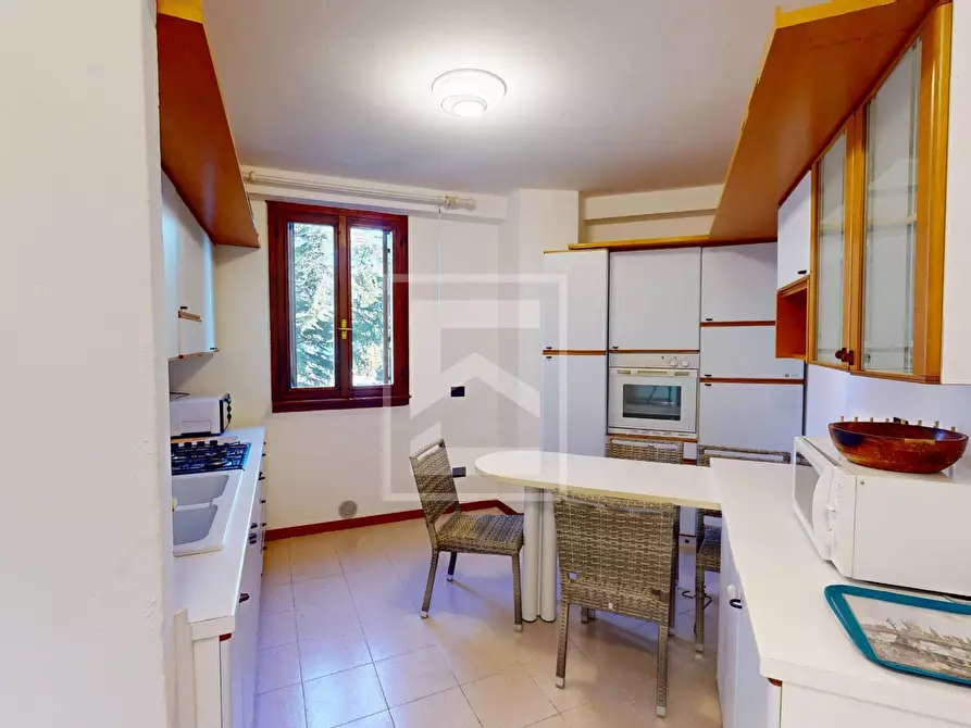 Immagine 2 di Appartamento in vendita  a San Felice Del Benaco