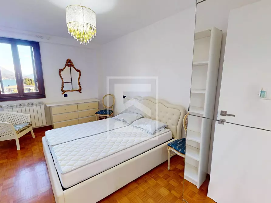 Immagine 10 di Appartamento in vendita  a San Felice Del Benaco