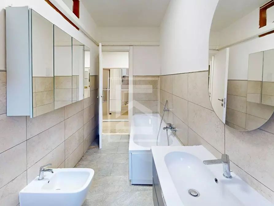 Immagine 14 di Appartamento in vendita  a San Felice Del Benaco