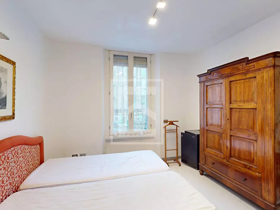 Immagine 19 di Villa in vendita  in Via Giuseppe Giacosa a Milano