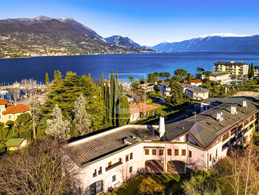 Immagine 19 di Appartamento in vendita  a San Felice Del Benaco