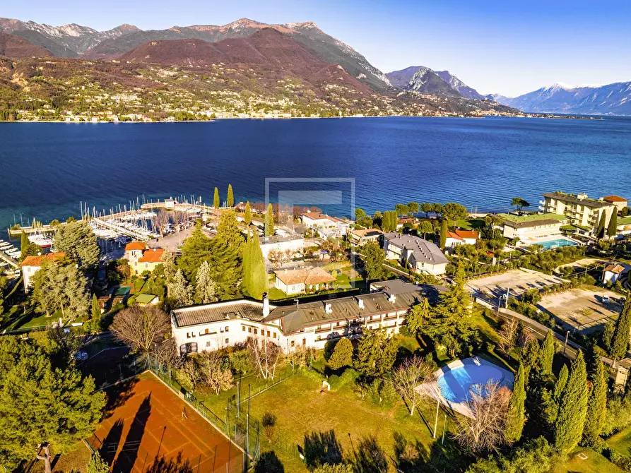 Immagine 24 di Appartamento in vendita  a San Felice Del Benaco