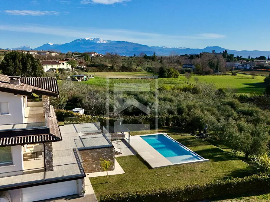 Immagine 5 di Villa in vendita  in Via Mazzane SNC a Calvagese Della Riviera
