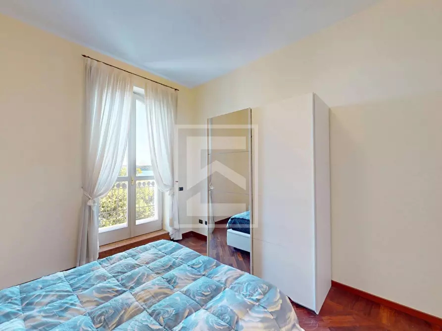 Immagine 10 di Appartamento in vendita  a Gardone Riviera