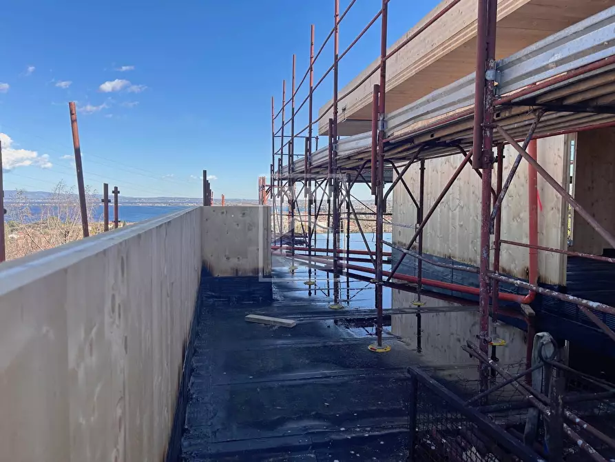 Immagine 12 di Appartamento in vendita  in Via Monte croce a Desenzano Del Garda