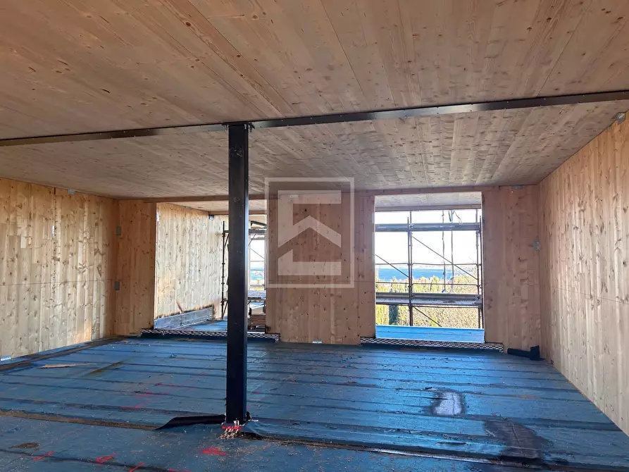 Immagine 16 di Appartamento in vendita  in Via Monte croce a Desenzano Del Garda