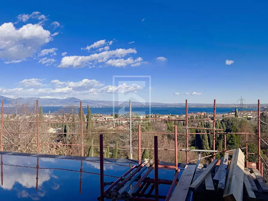 Immagine 3 di Appartamento in vendita  in Via Monte croce a Desenzano Del Garda