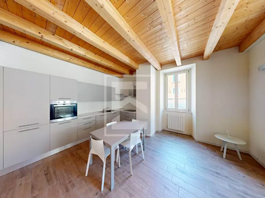 Immagine 4 di Appartamento in vendita  in via Calsone 51 a Salò