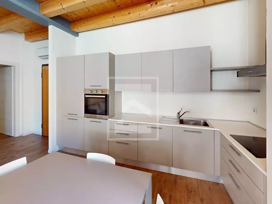 Immagine 6 di Appartamento in vendita  in via Calsone 51 a Salò