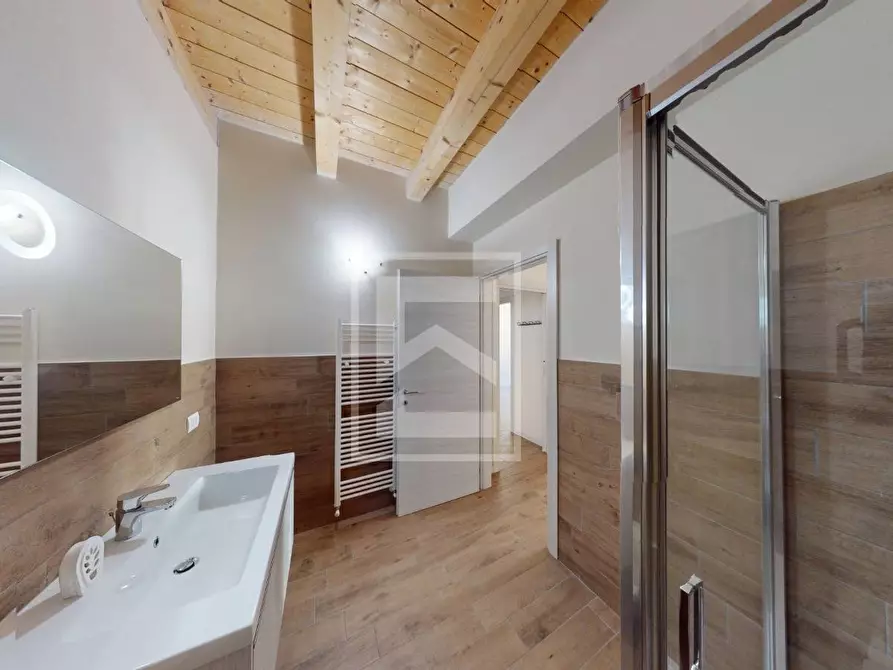 Immagine 14 di Appartamento in vendita  in via Calsone 51 a Salò