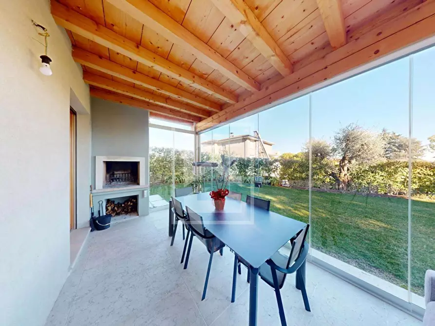 Immagine 19 di Villa in vendita  in Via Monte Saltarino a Soiano Del Lago